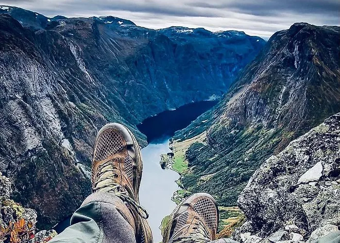 Budget Πανσιόν