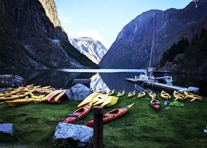 Budget Πανσιόν